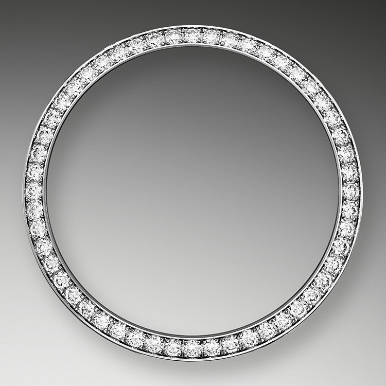 Diamond-Set Bezel